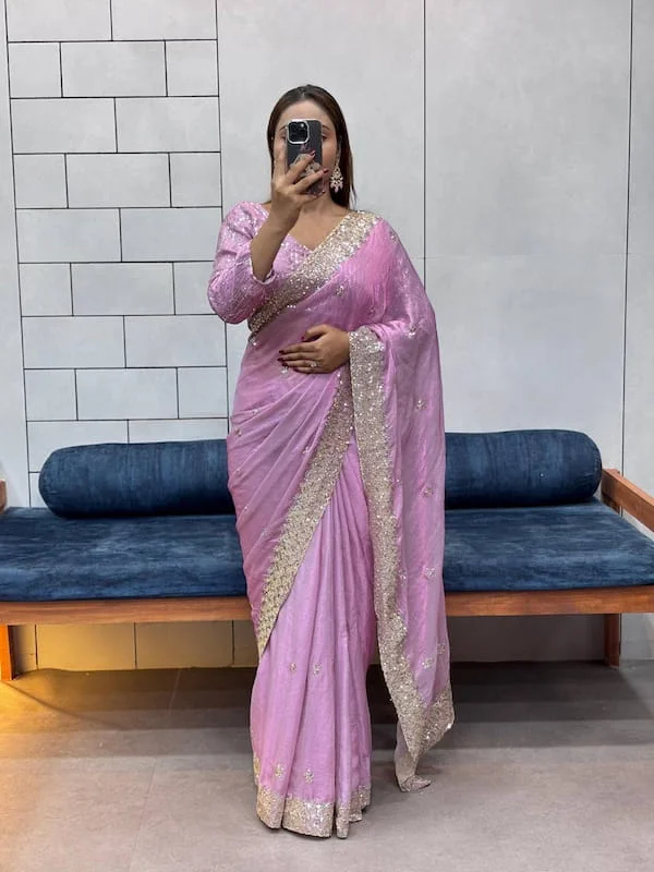 NEW FIRST TIME IN MARKET CELEBRITY STYLE SEQUENCE SAREE
RICH TWO TONE SPACE SILK MOSE FABRIC 