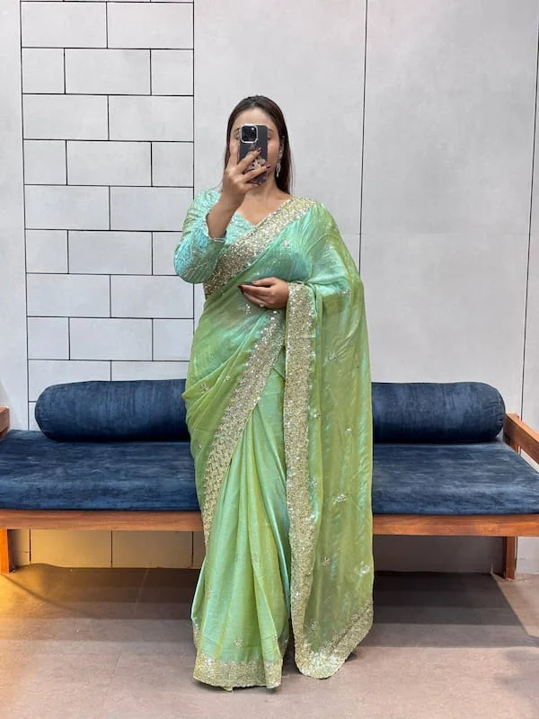 https://lyvstor.blr1.cdn.digitaloceanspaces.com/live/20im1Saree2.webp