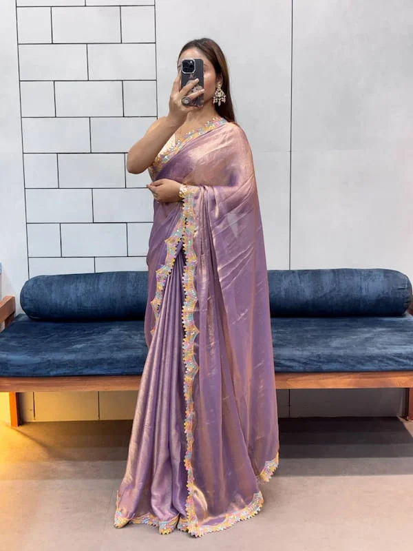 https://lyvstor.blr1.cdn.digitaloceanspaces.com/live/20im8Saree7.webp