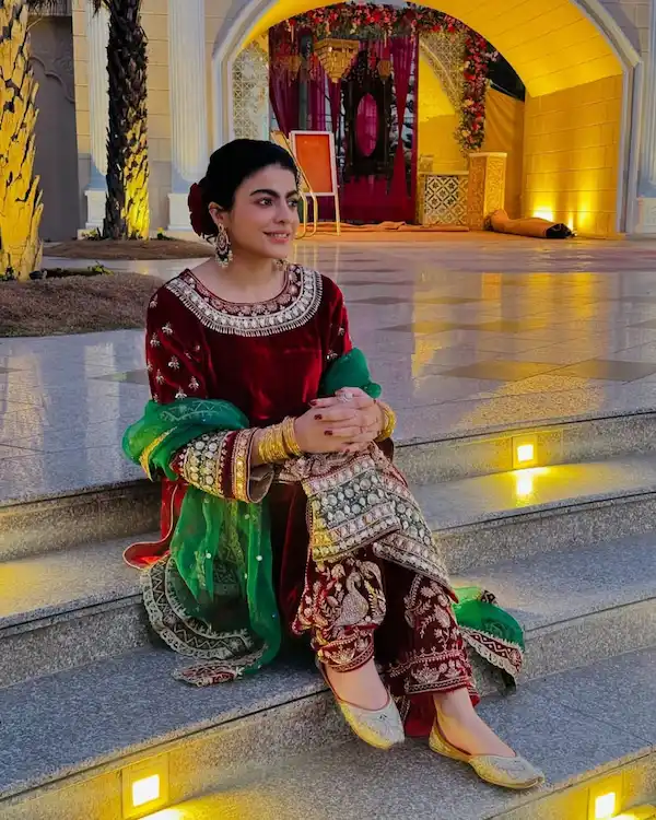 Velvet Embroidered Kurti Pant Set with Dupatta