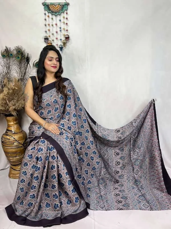 Super Hit Semi Gajji Silk Saree Soft & Smooth