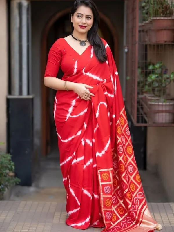 New supery designed traditional  bhandani leheriya saree.