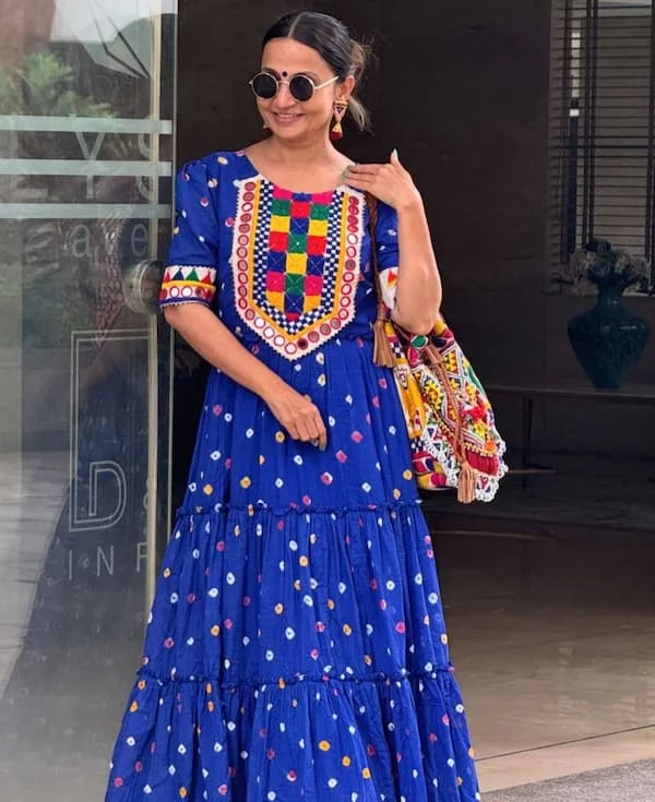 https://lyvstor.blr1.cdn.digitaloceanspaces.com/live/sep7gown56.webp