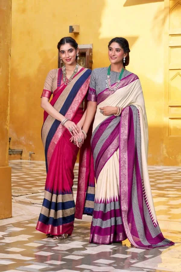 Meeshrii Poly Cotton Saree with Printed & Zari Weaving Work